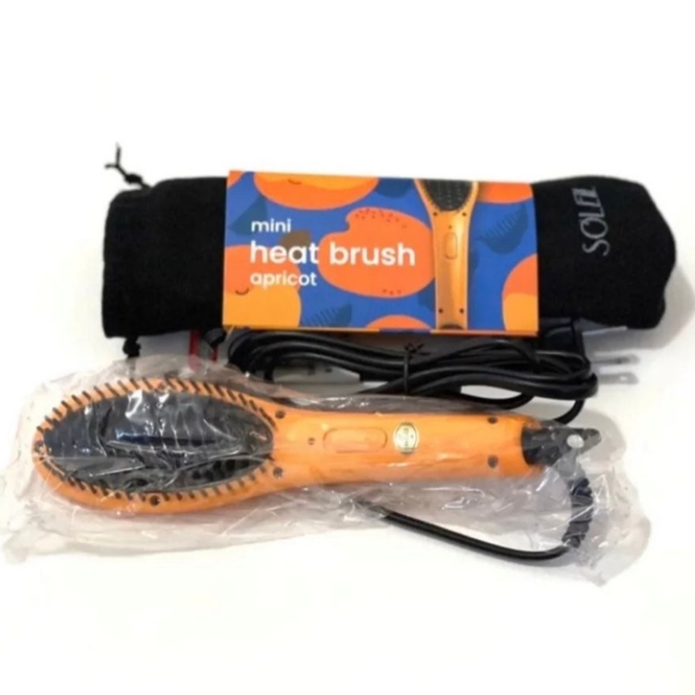 ☀️ Soleil Hair Tools Mini Heat Brush in Apricot - Picture 7 of 7